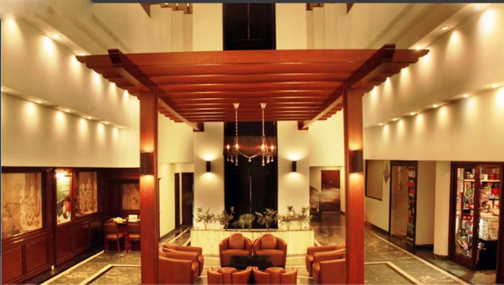 The Court Hotel 3*